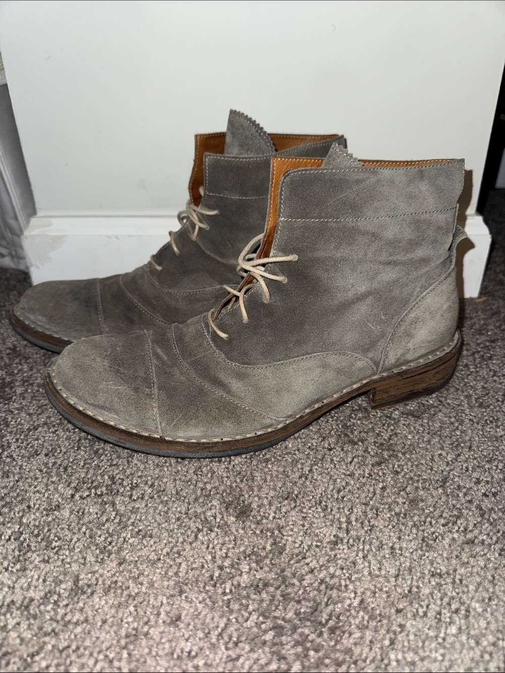 Fiorentini + Baker Gray Suede Chukka Lace-Up Boots